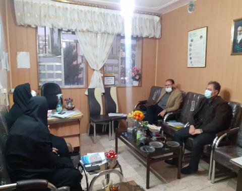 جلسه سرکشی و بازدید مسئول نمایندگی موسسه امام حسین (ع) از دبستان